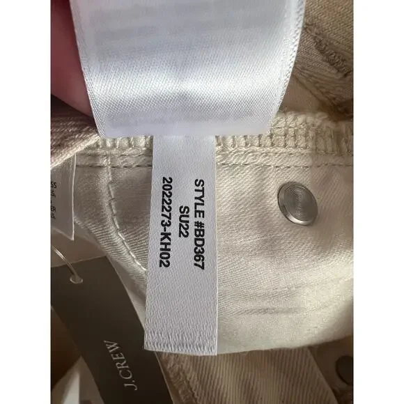 NWT J. Crew Women's Slouchy Boyfriend Denim Jeans in Ecru White (Beige) Size 24 - Picture 15 of 16